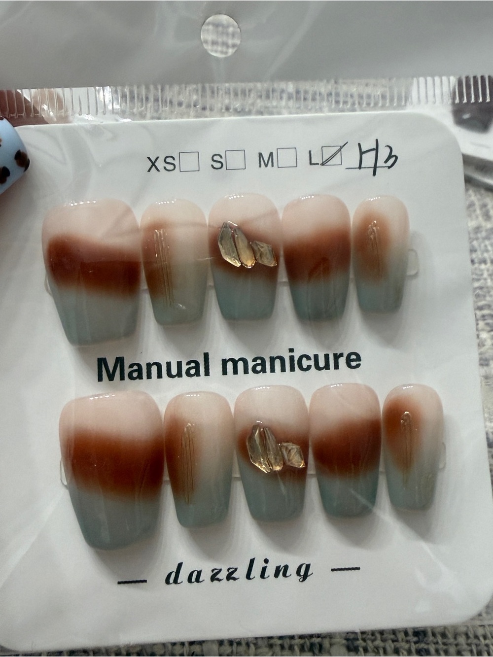 Ombré Press-On Nails with Amber Accent Stones